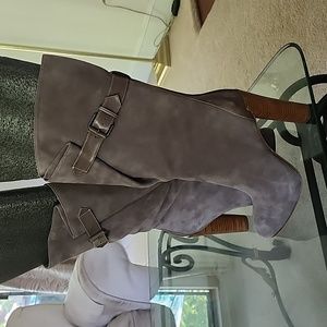 Boutique 9 Suede Dark Gray Boots